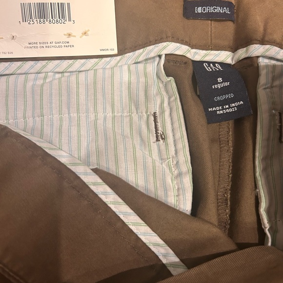 Woman's casual/office Gap raw hem cropped pants size 8 NWT - Picture 3 of 3